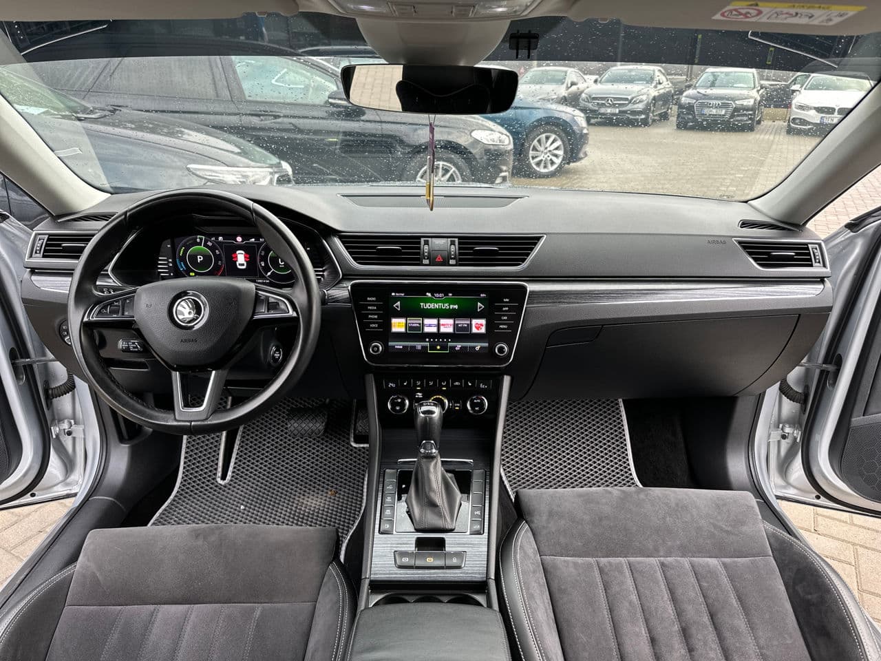 Skoda Superb 2020 — Миниатюра 6
