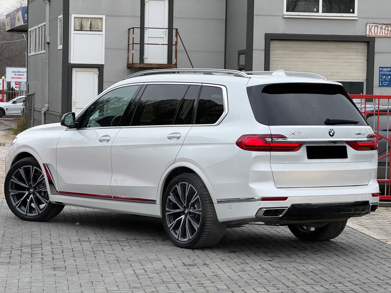 BMW X7 4.0i 2020 — Миниатюра 4