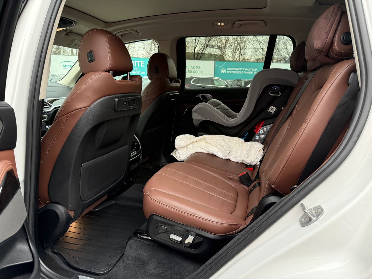 BMW X7 4.0i 2020 — Миниатюра 7