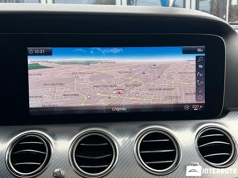 Mercedes E 220 2018 — Миниатюра 16