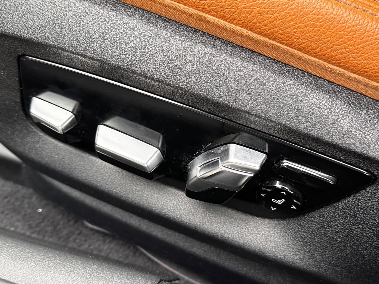BMW 530e 2019 — Миниатюра 17