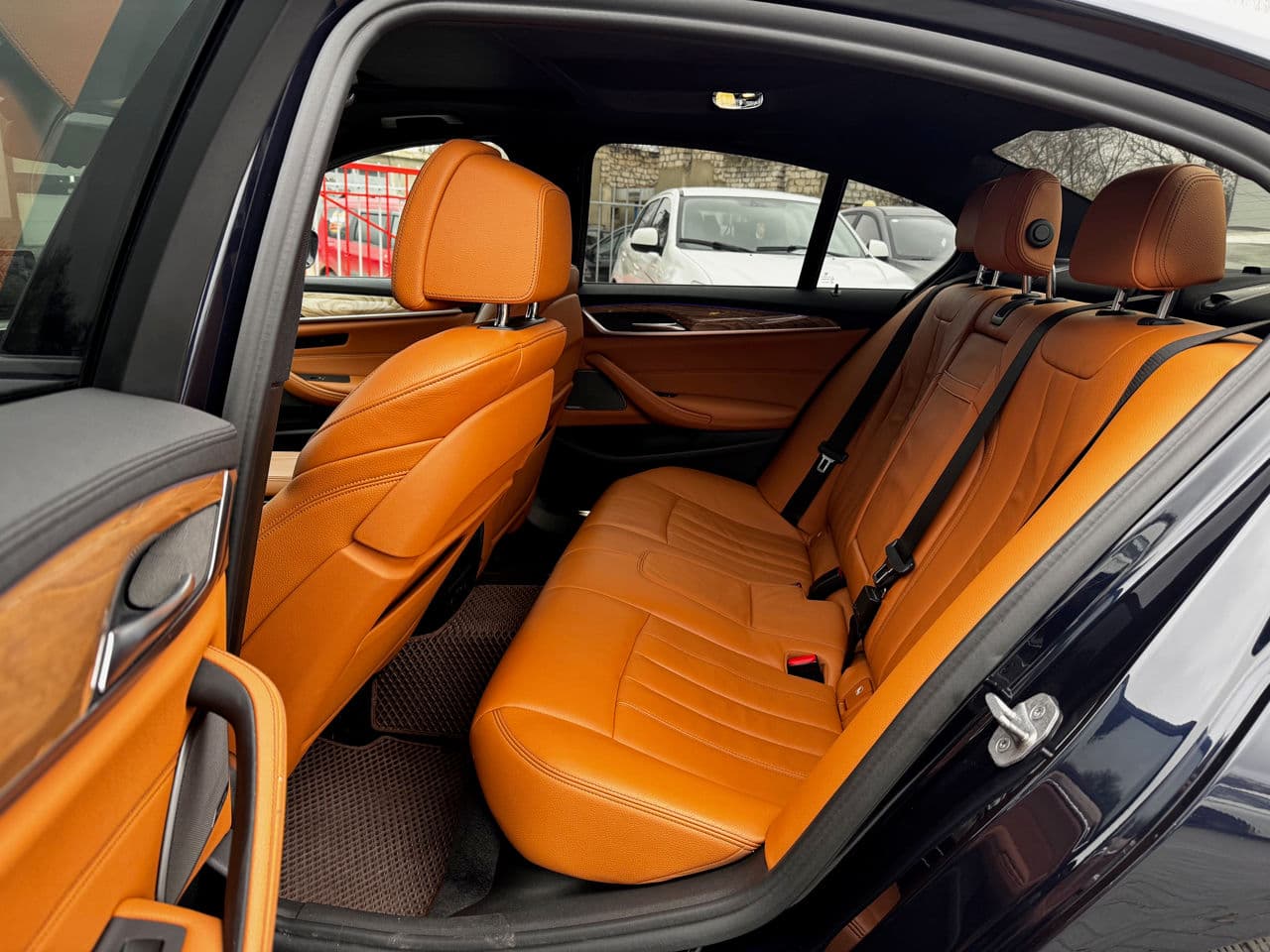 BMW 530e 2019 — Миниатюра 21