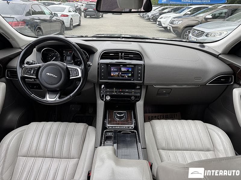 Jaguar F-Pace 2017 — Миниатюра 16