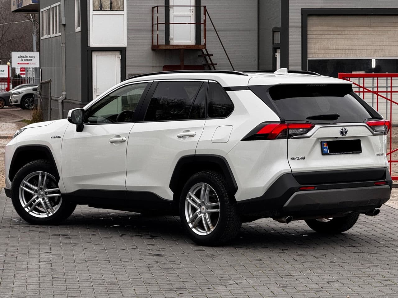 Toyota Rav-4 2020 — Миниатюра 4