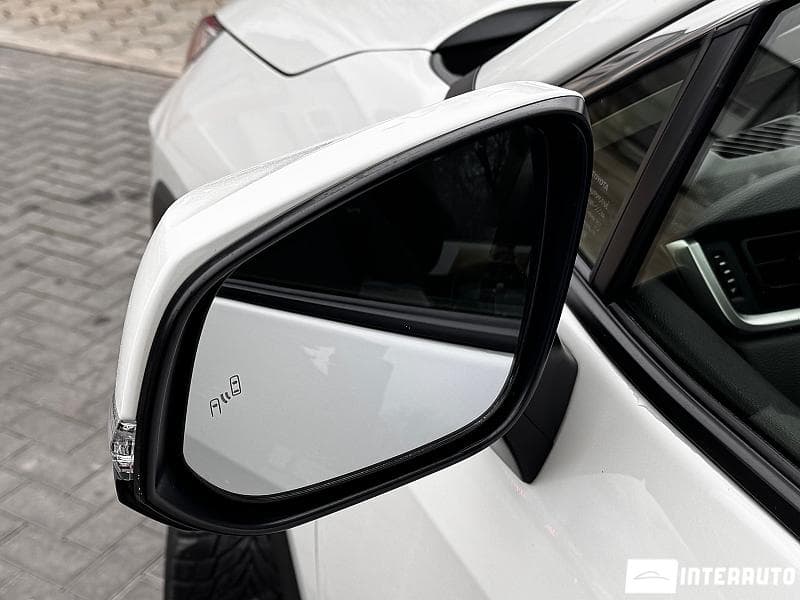 Toyota Rav-4 2020 — Миниатюра 23