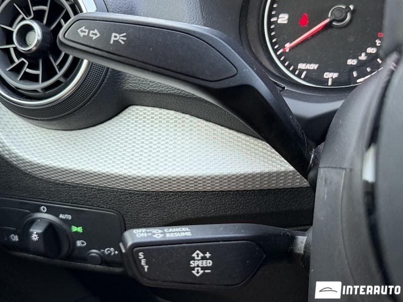 Audi Q2 2023 — Миниатюра 12
