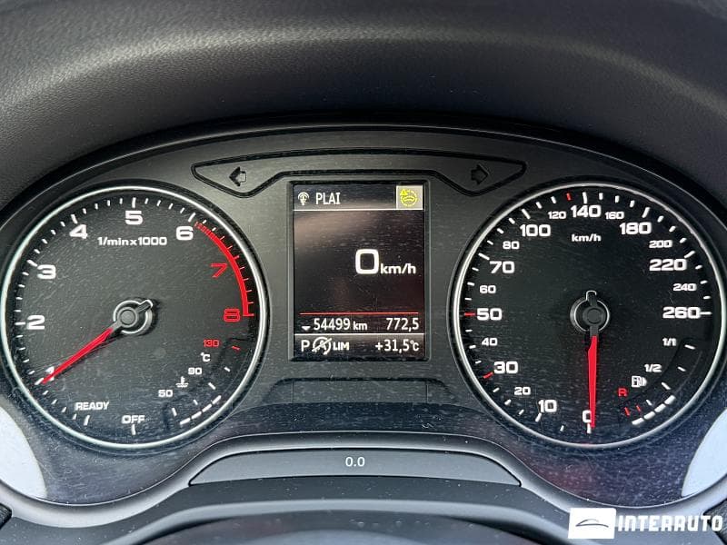Audi Q2 2023 — Миниатюра 13