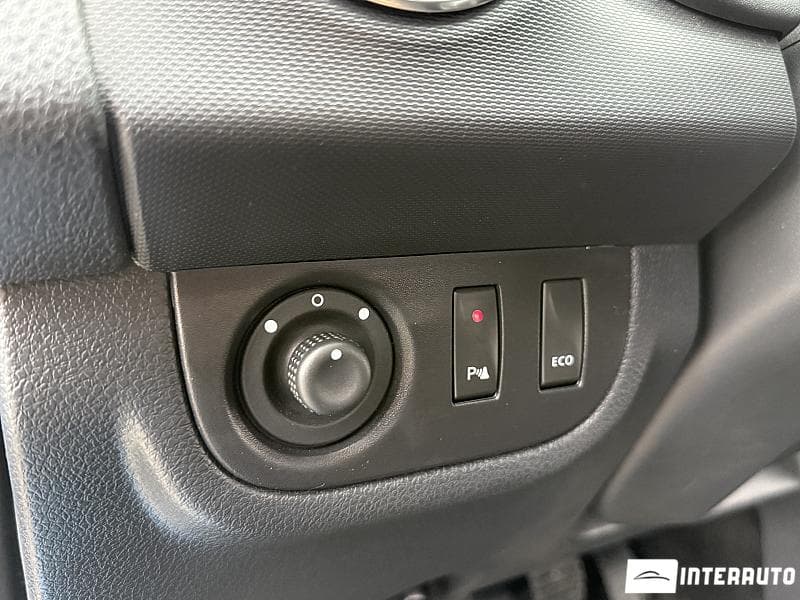 Dacia Sandero Stepway 2019 — Миниатюра 17