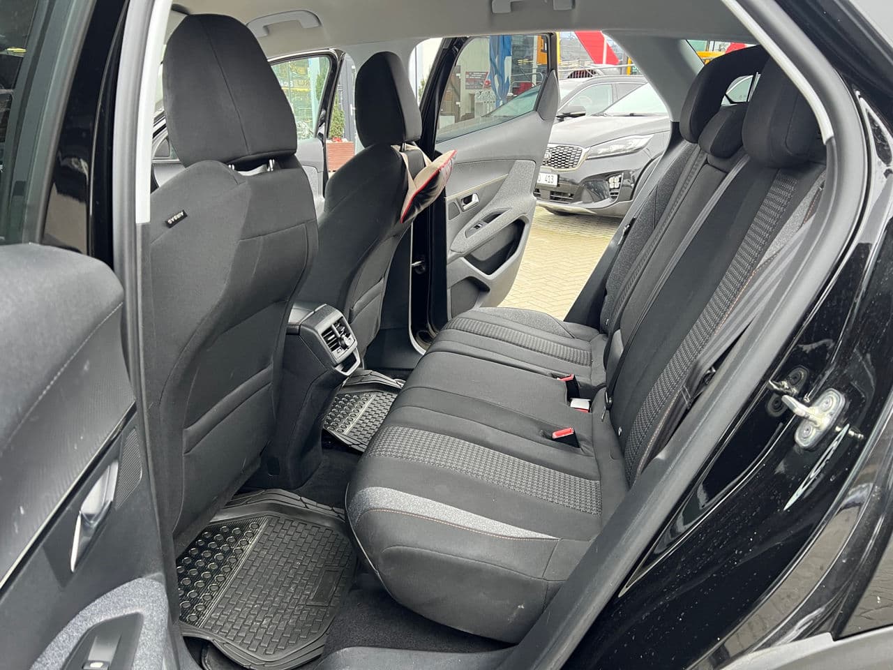Peugeot 3008 2019 — Миниатюра 13