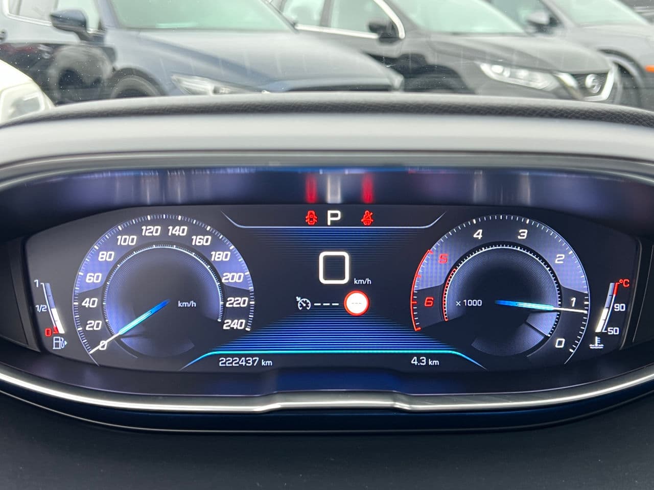 Peugeot 3008 2019 — Миниатюра 8