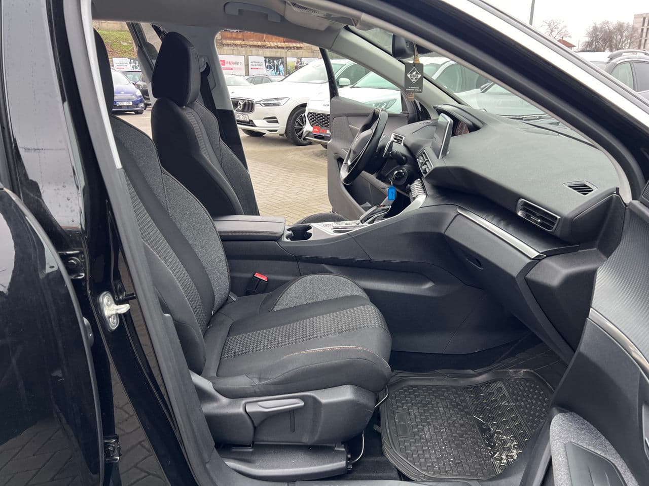 Peugeot 3008 2019 — Миниатюра 15