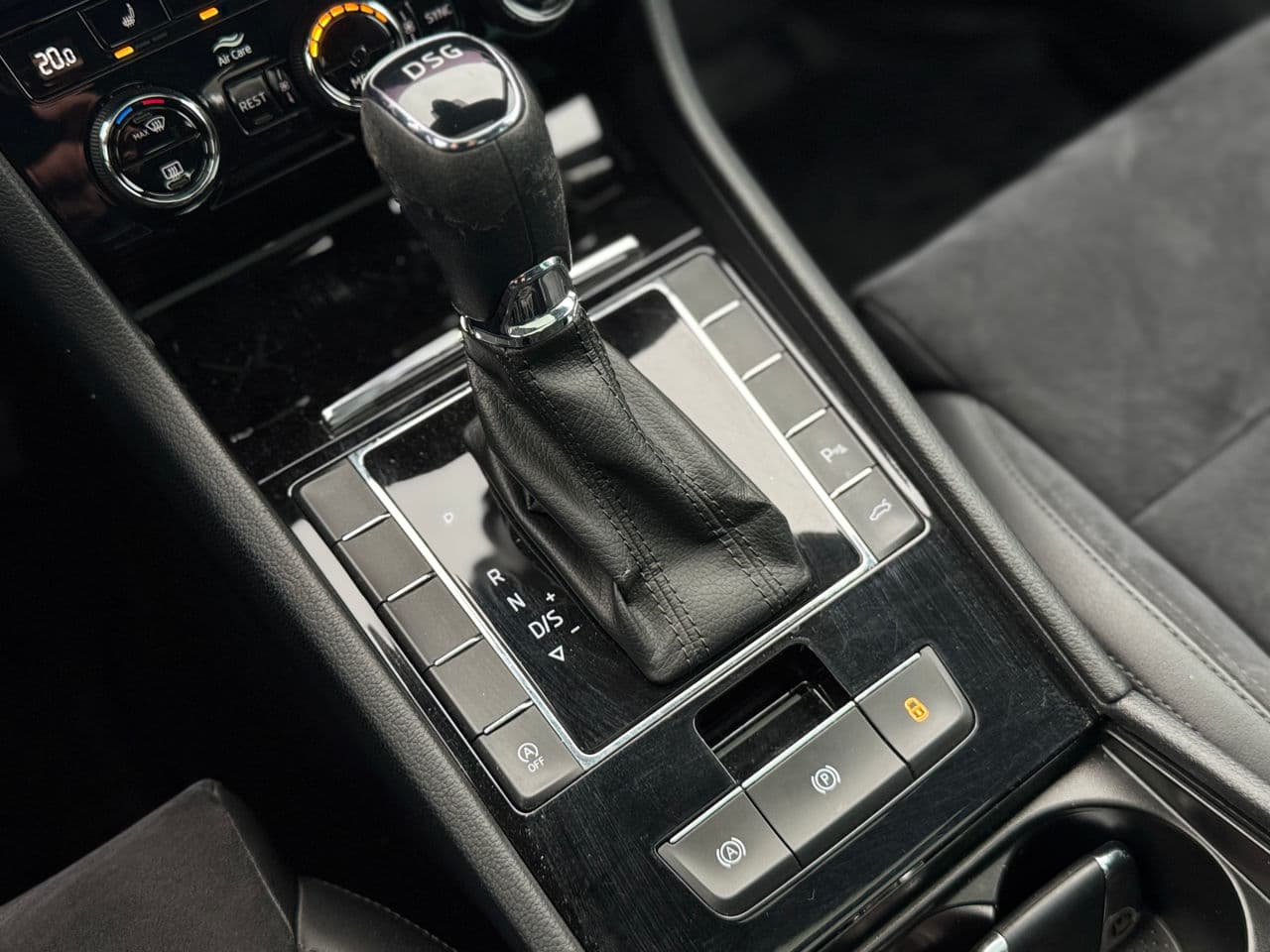 Skoda Superb 2019 — Миниатюра 16