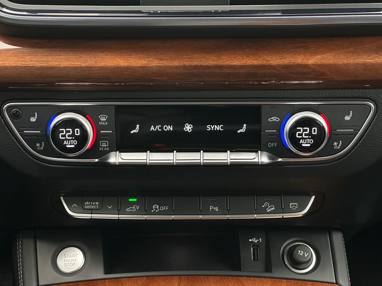 Audi Q5 2021 — Миниатюра 11