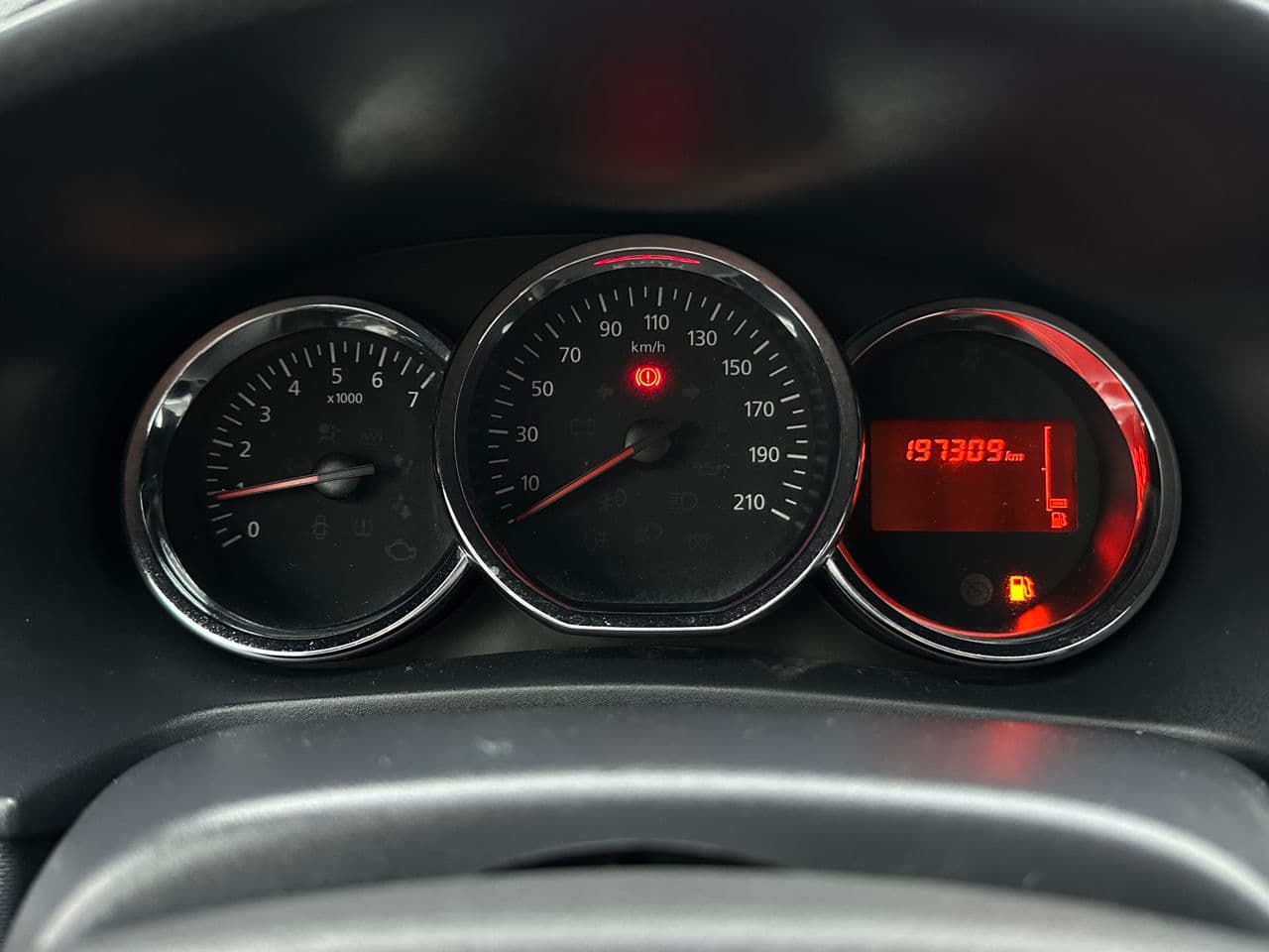 Dacia Sandero Stepway 2016 — Миниатюра 8