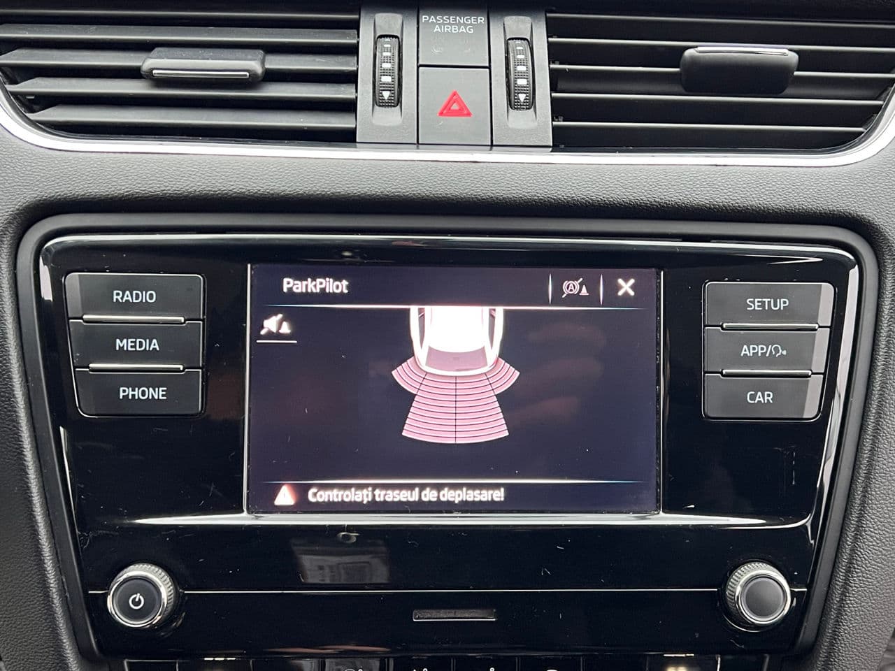 Skoda Octavia 2018 — Миниатюра 10