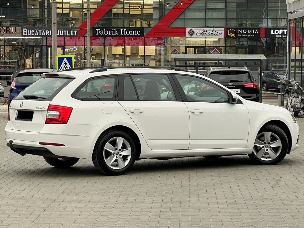 Skoda Octavia 2018 — Миниатюра 3