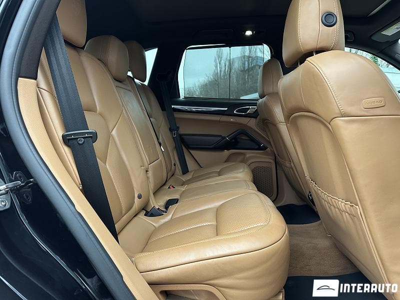 Porsche Cayenne S Hybrid 2017 — Миниатюра 18