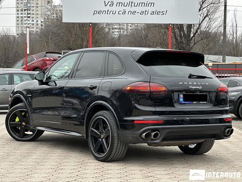 Porsche Cayenne S Hybrid 2017 — Миниатюра 2