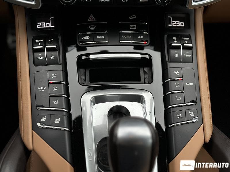 Porsche Cayenne S Hybrid 2017 — Миниатюра 15