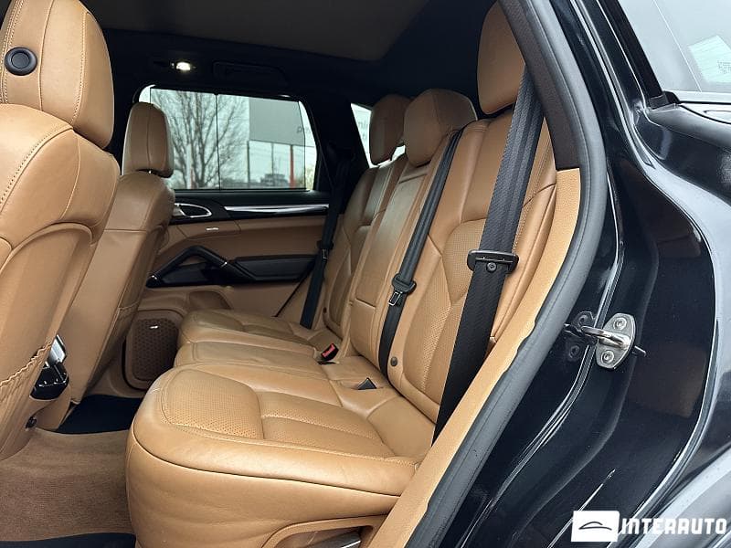 Porsche Cayenne S Hybrid 2017 — Миниатюра 20