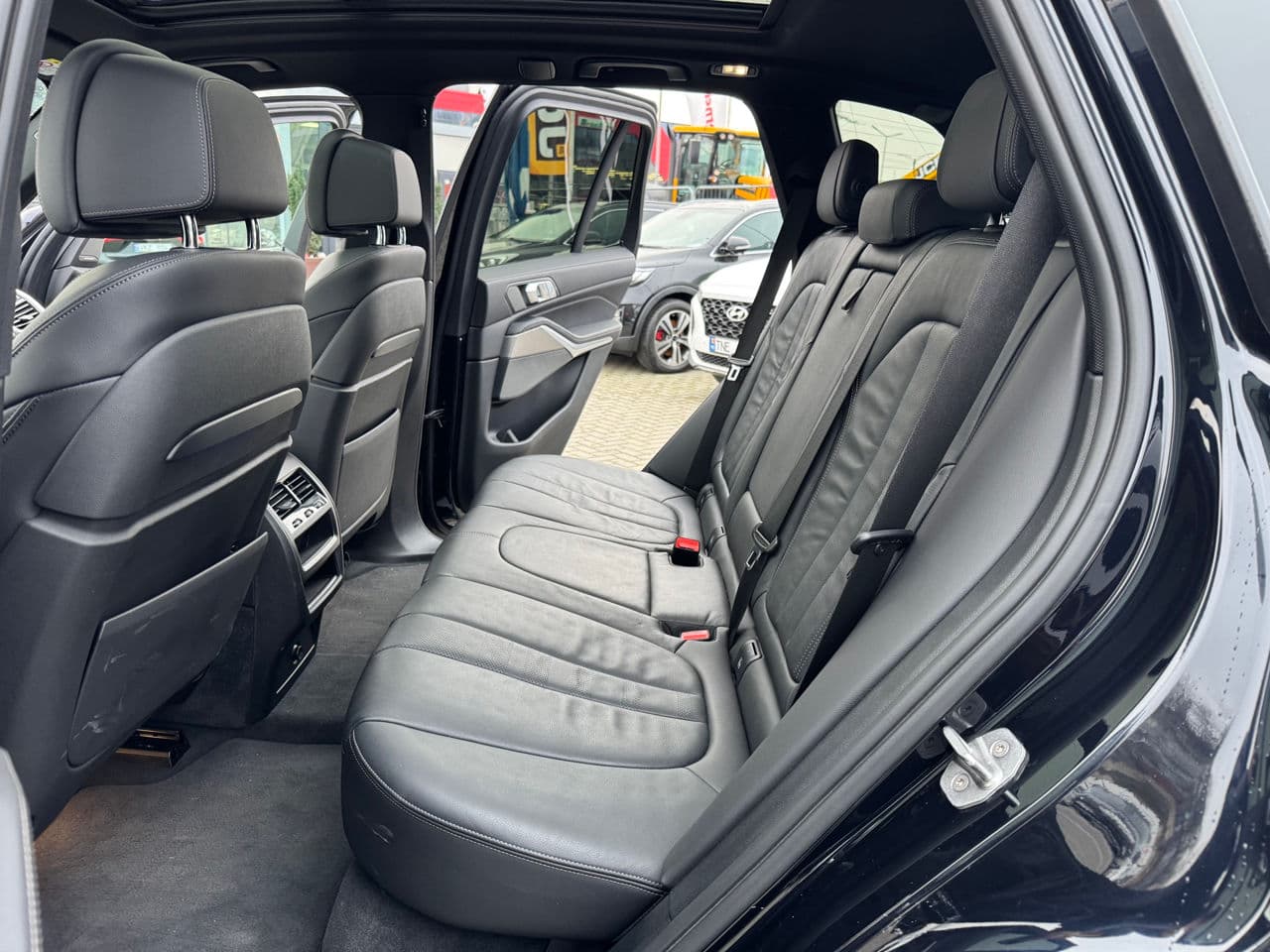 2020 BMW X5 3.0D — Miniatură 23