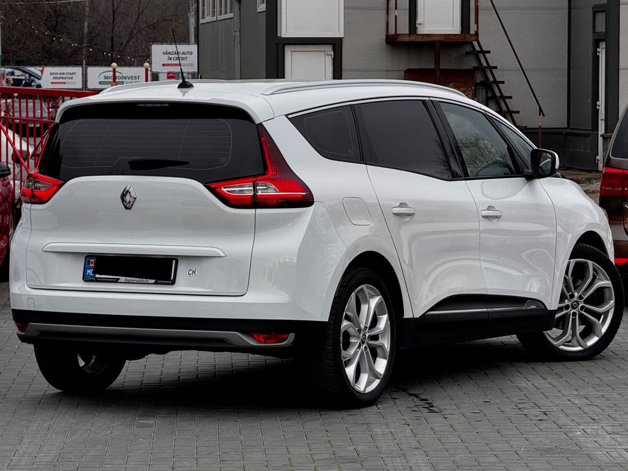 Renault Grand Scenic 2017 — Миниатюра 4