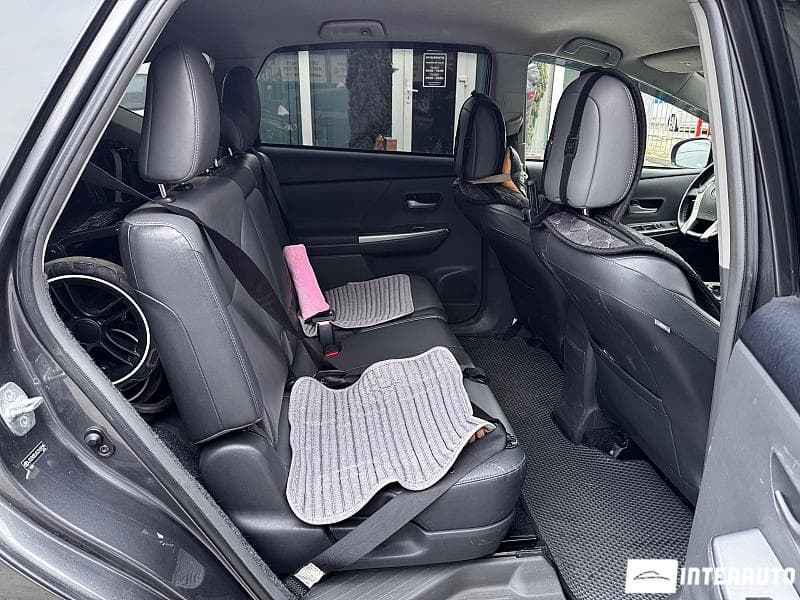 Toyota Prius Plus / V 2012 — Миниатюра 15