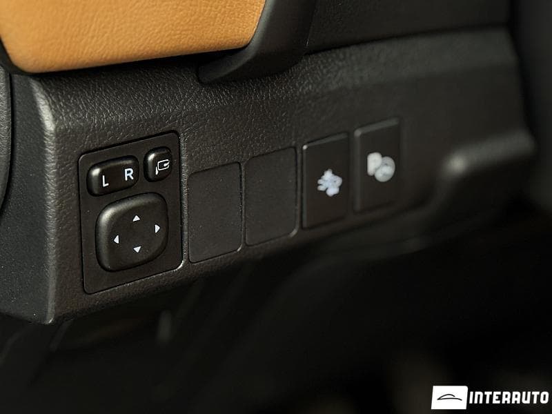 Toyota Auris 2015 — Миниатюра 9