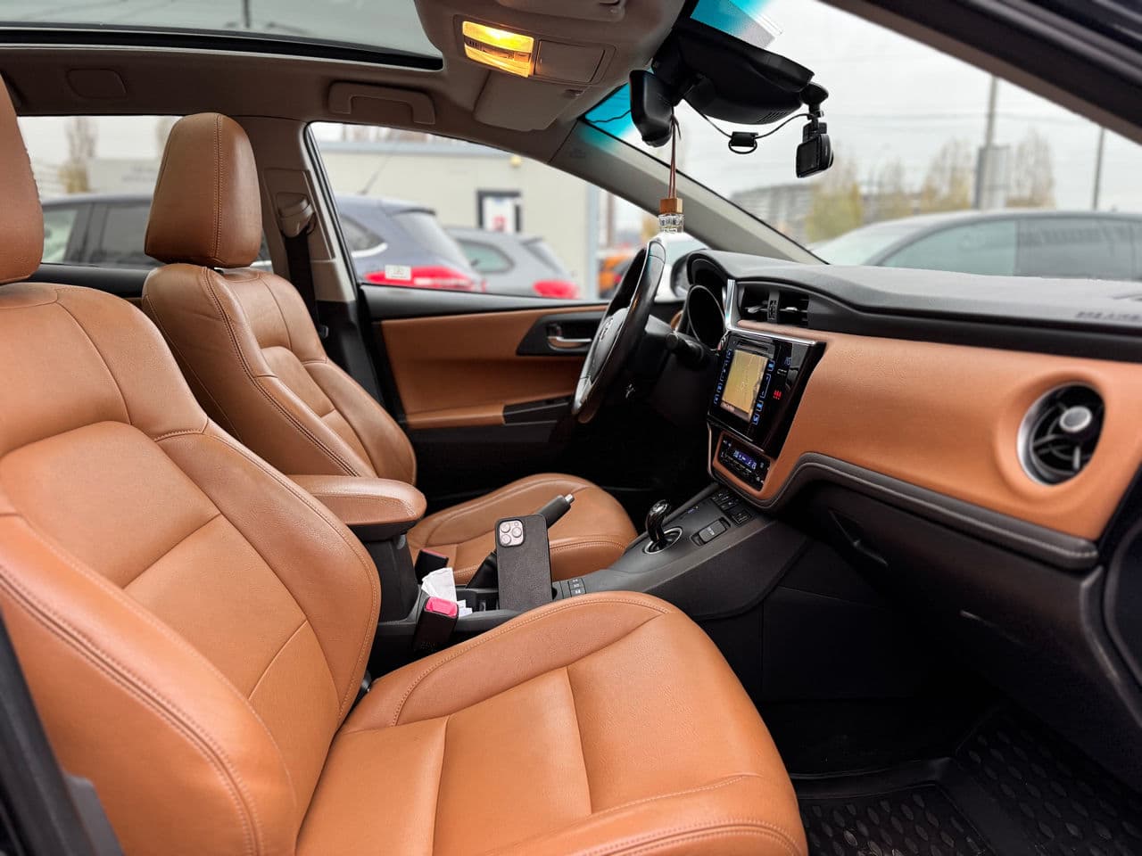 Toyota Auris 2015 — Миниатюра 19