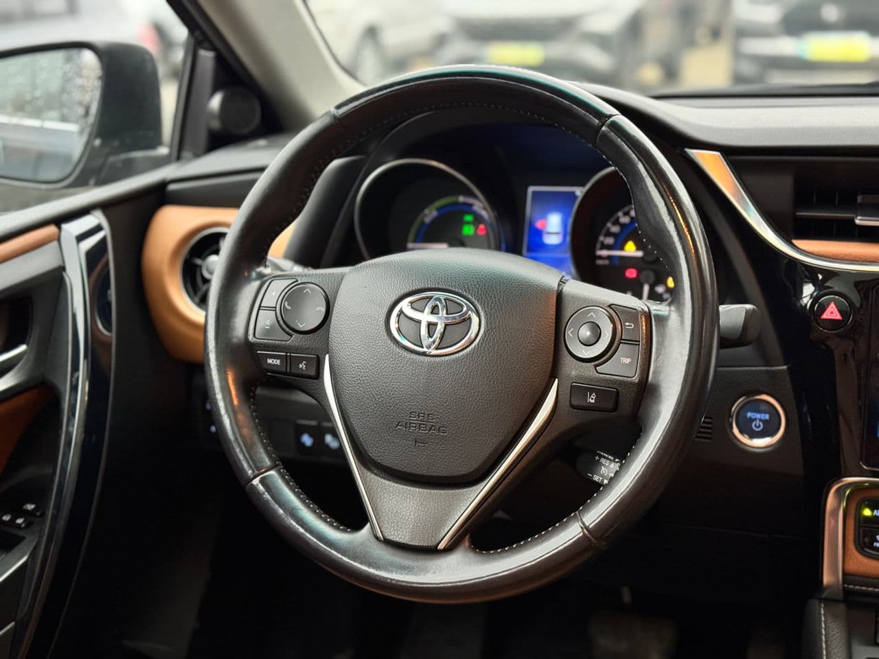 Toyota Auris 2015 — Миниатюра 10