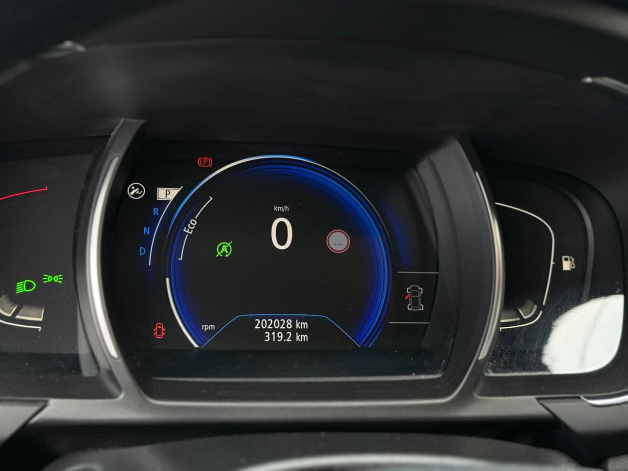 Renault Scenic 2017 — Миниатюра 9