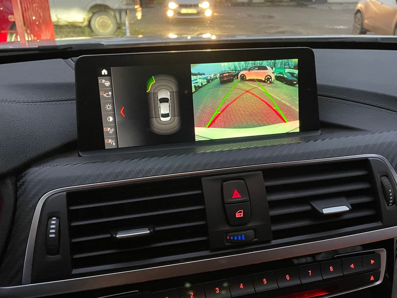 BMW 330E 2017 — Миниатюра 11