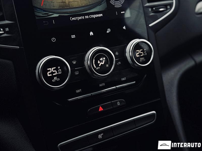 Renault Megane 2022 — Миниатюра 11