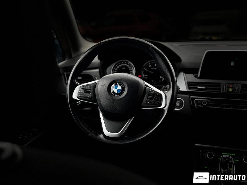 BMW 216d 2019 — Миниатюра 7