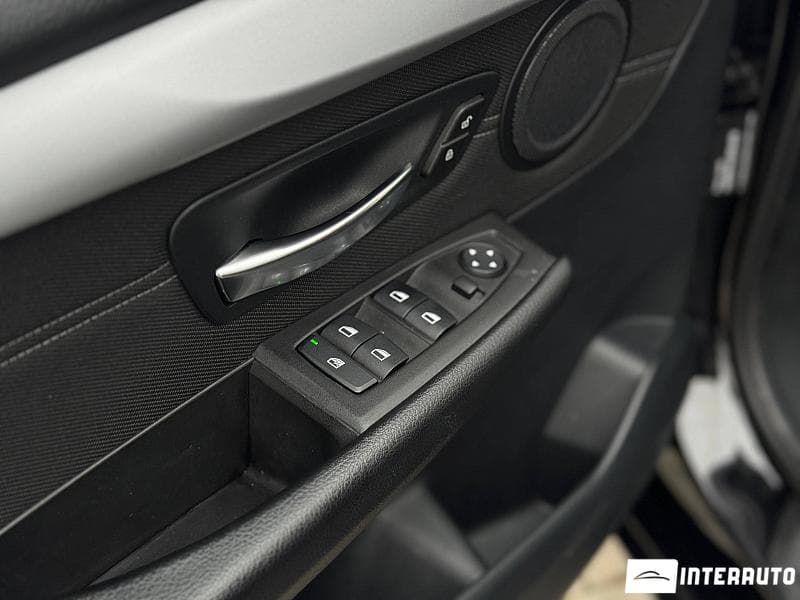 BMW 216d 2019 — Миниатюра 17