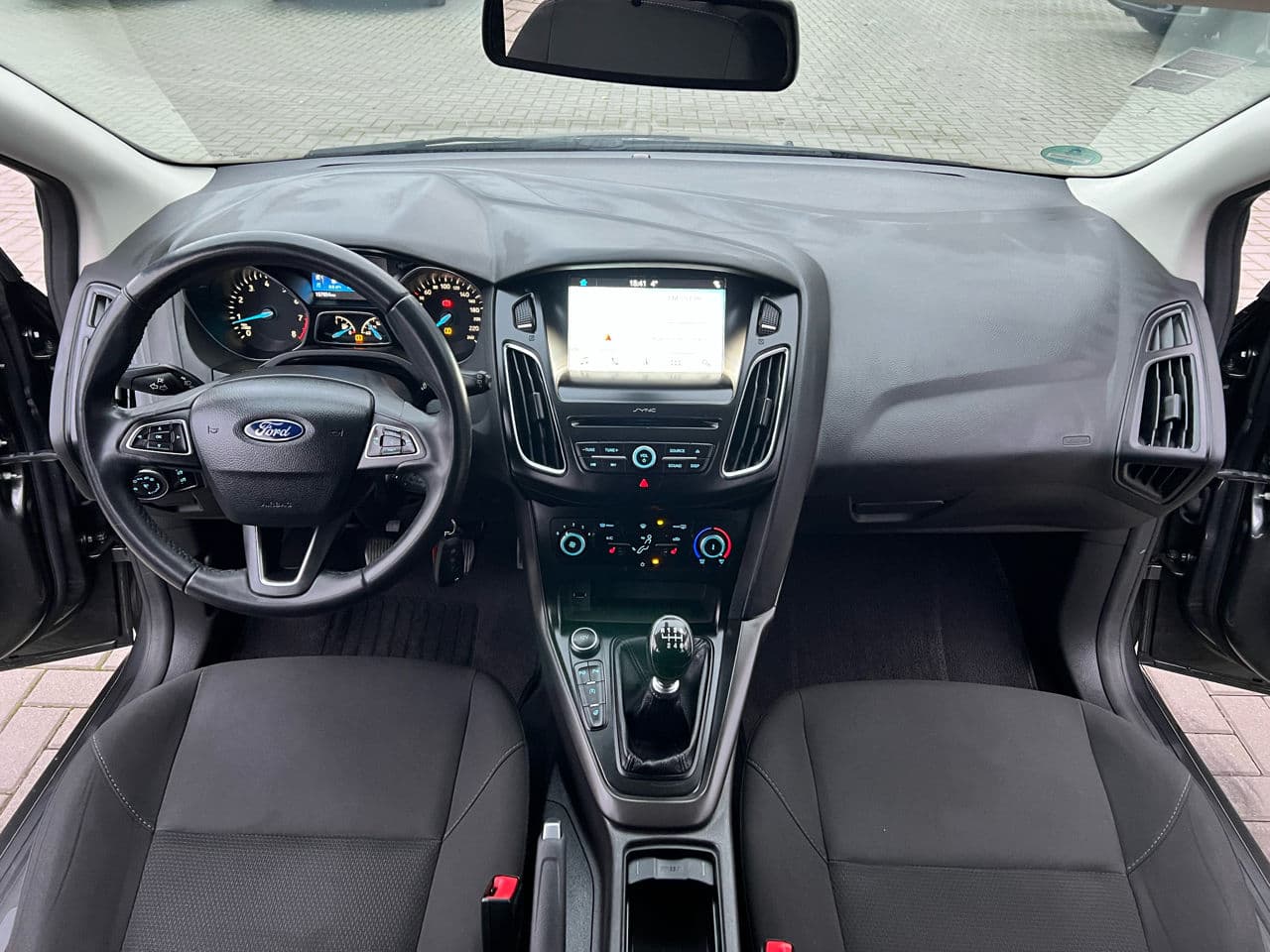 Ford Focus 2018 — Миниатюра 9