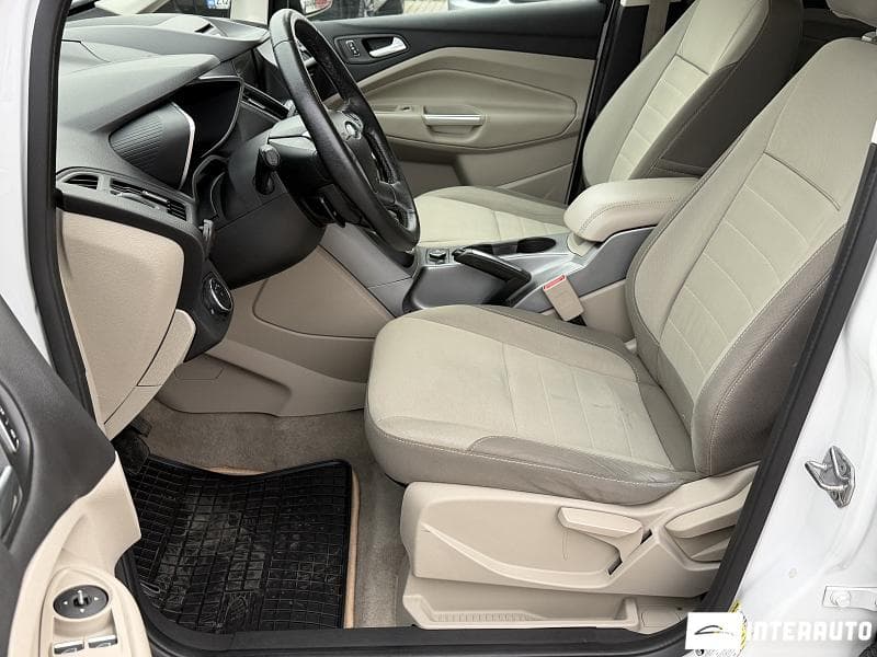 Ford C-MAX 2015 — Миниатюра 7