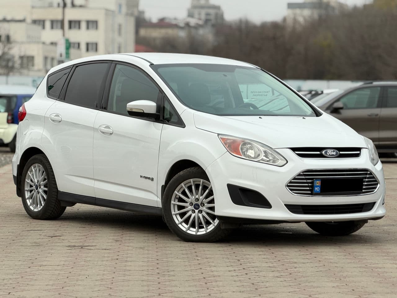 Ford C-MAX 2015 — Миниатюра 4