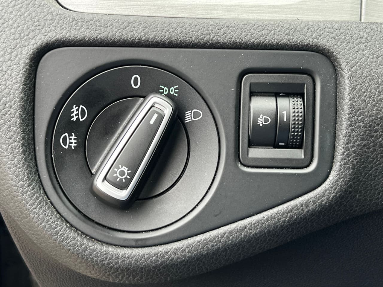 Volkswagen Golf 2014 — Миниатюра 11