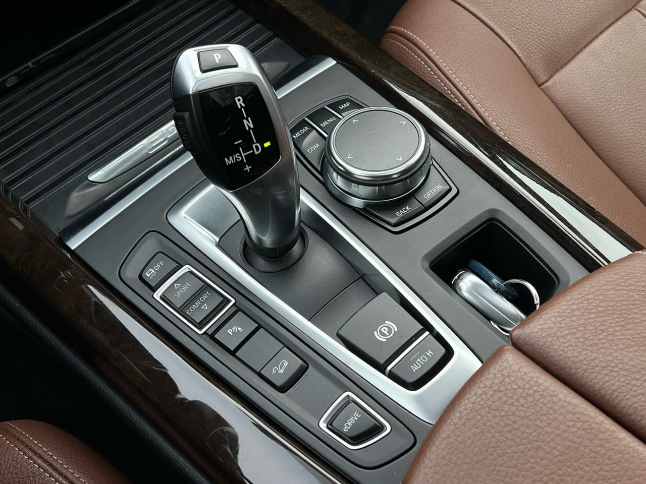 2018 BMW X5 4.0e — Miniatură 18