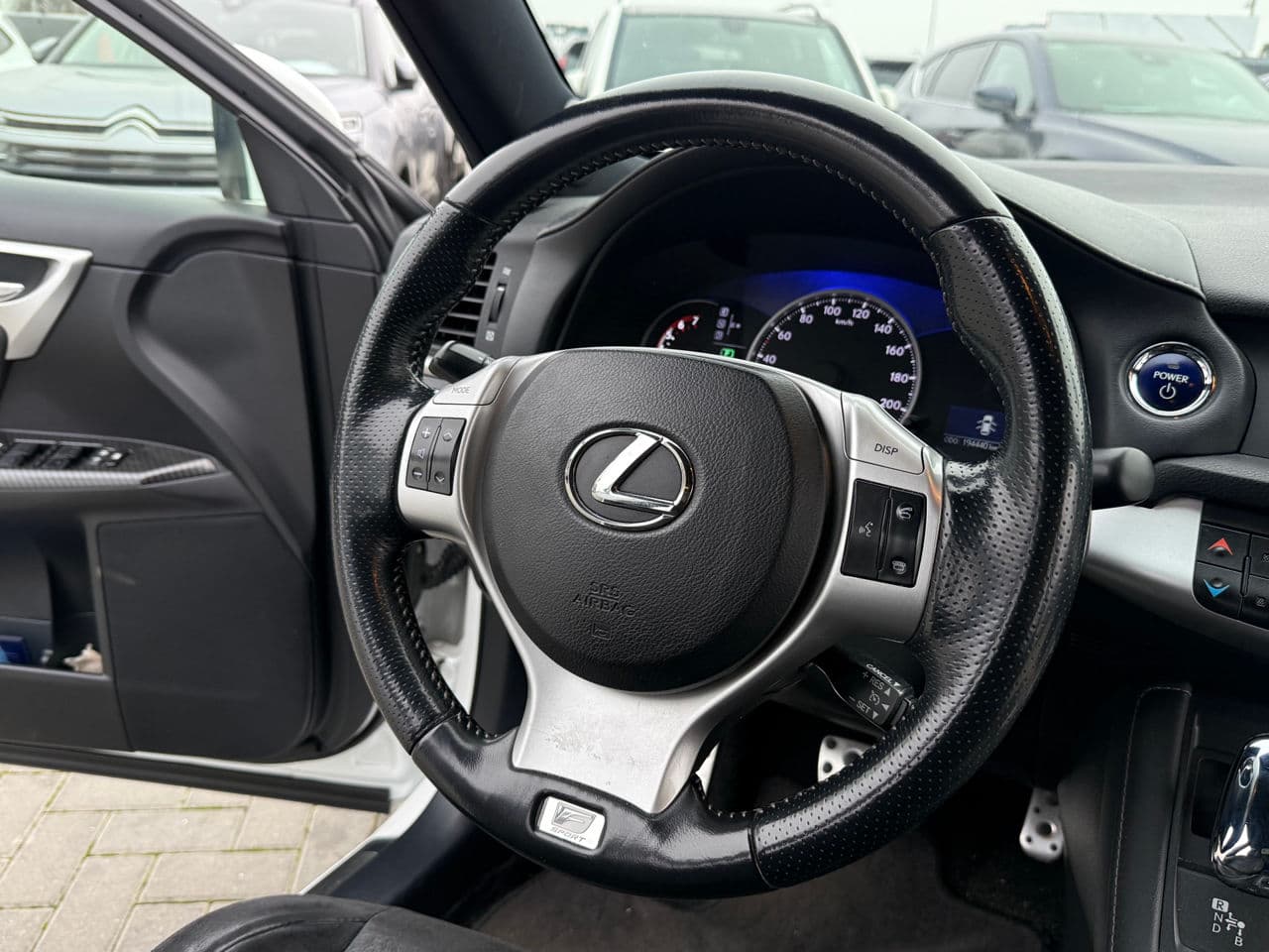 Lexus CT 200h 2012 — Миниатюра 7