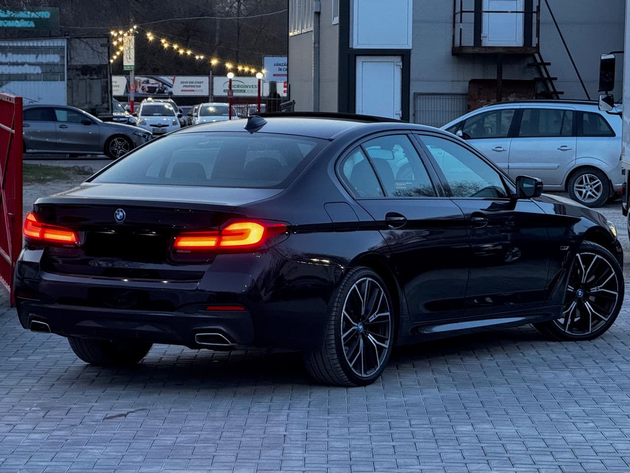 BMW 545e 2021 — Миниатюра 3