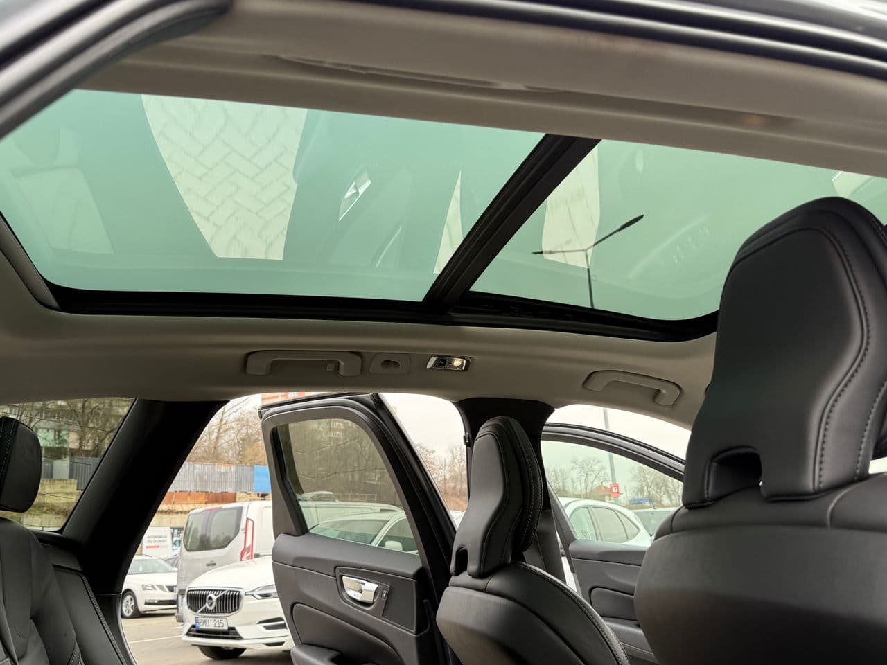 Volvo XC 60 2021 — Миниатюра 15