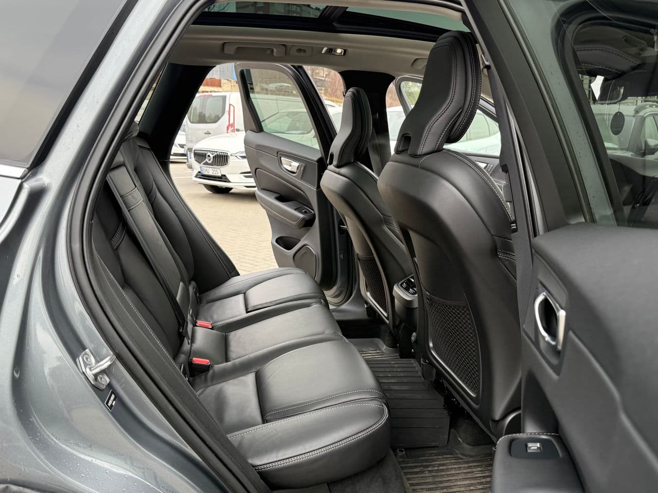 Volvo XC 60 2021 — Миниатюра 16