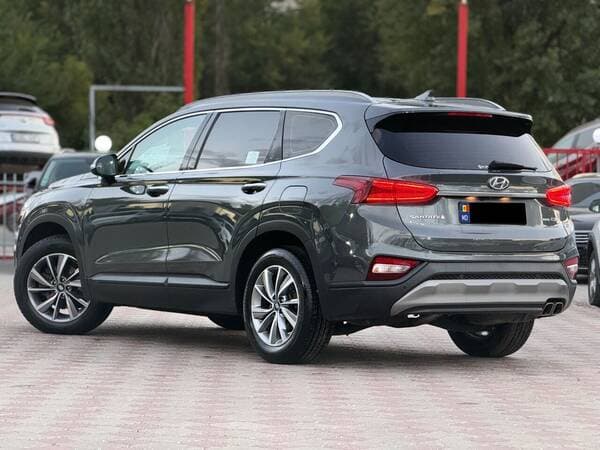 2018 Hyundai Santa Fe — Miniatură 3