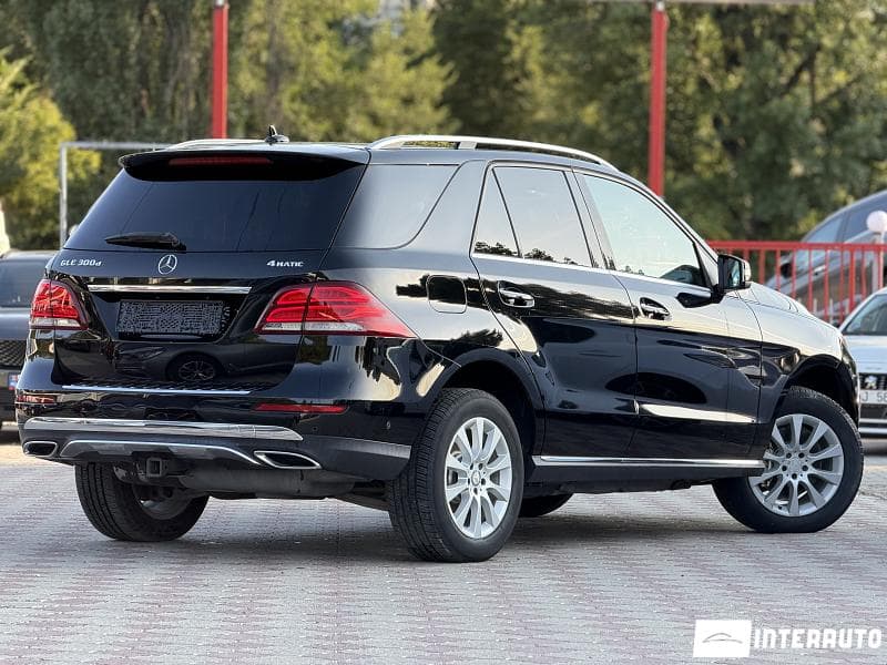 Mercedes GLE 300d 2016 — Миниатюра 2