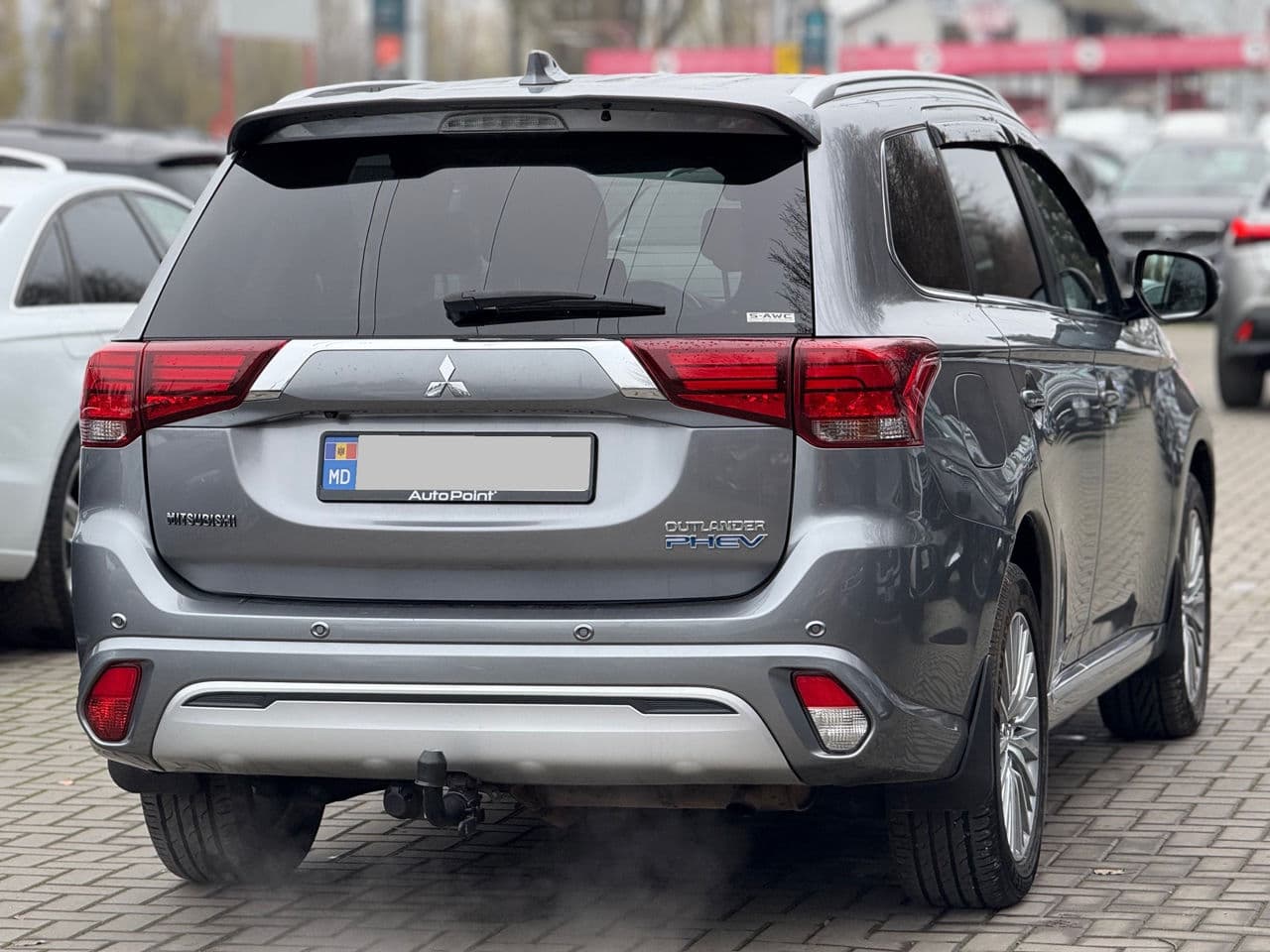 2018 Mitsubishi Outlander — Miniatură 2