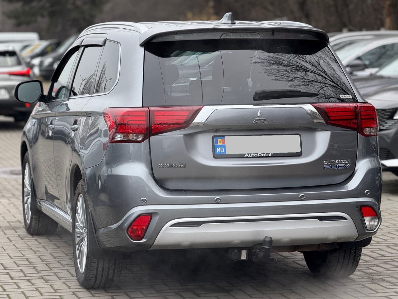 2018 Mitsubishi Outlander — Miniatură 4