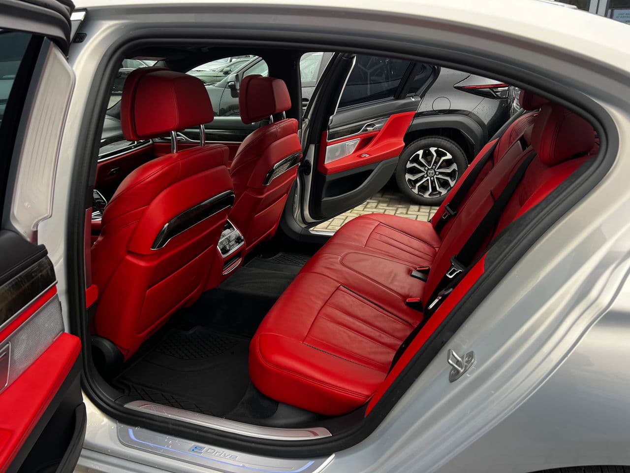 BMW 740e 2017 — Миниатюра 20
