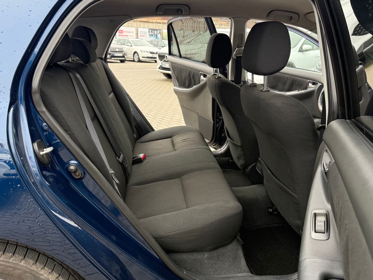 Toyota Corolla 2004 — Миниатюра 12